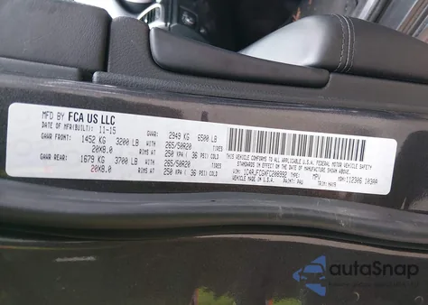 2015 Jeep Grand Cherokee High Altitude z USA, uszkodzony, nr VIN 1C4RJFCGXFC208992